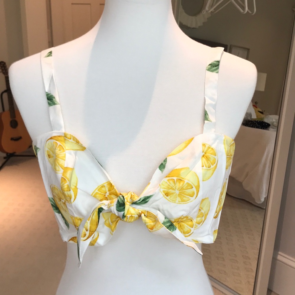 NWT f21 lemon crop tank